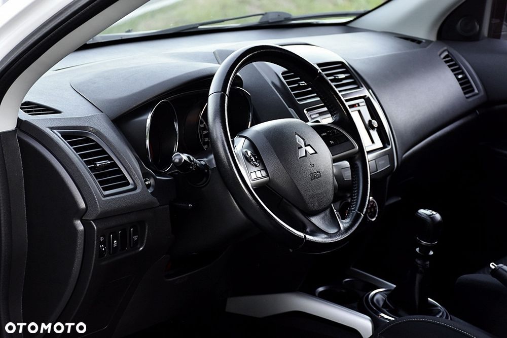 Mitsubishi ASX 1.8 DI-D 4WD Diamant Edition - 15