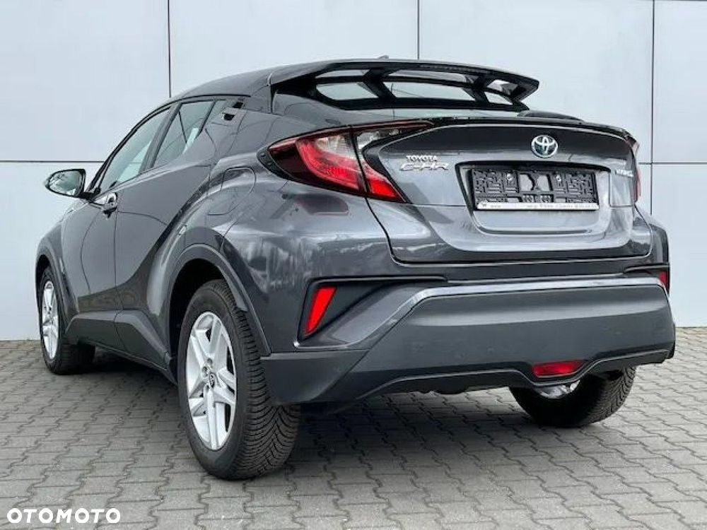 Toyota C-HR - 11