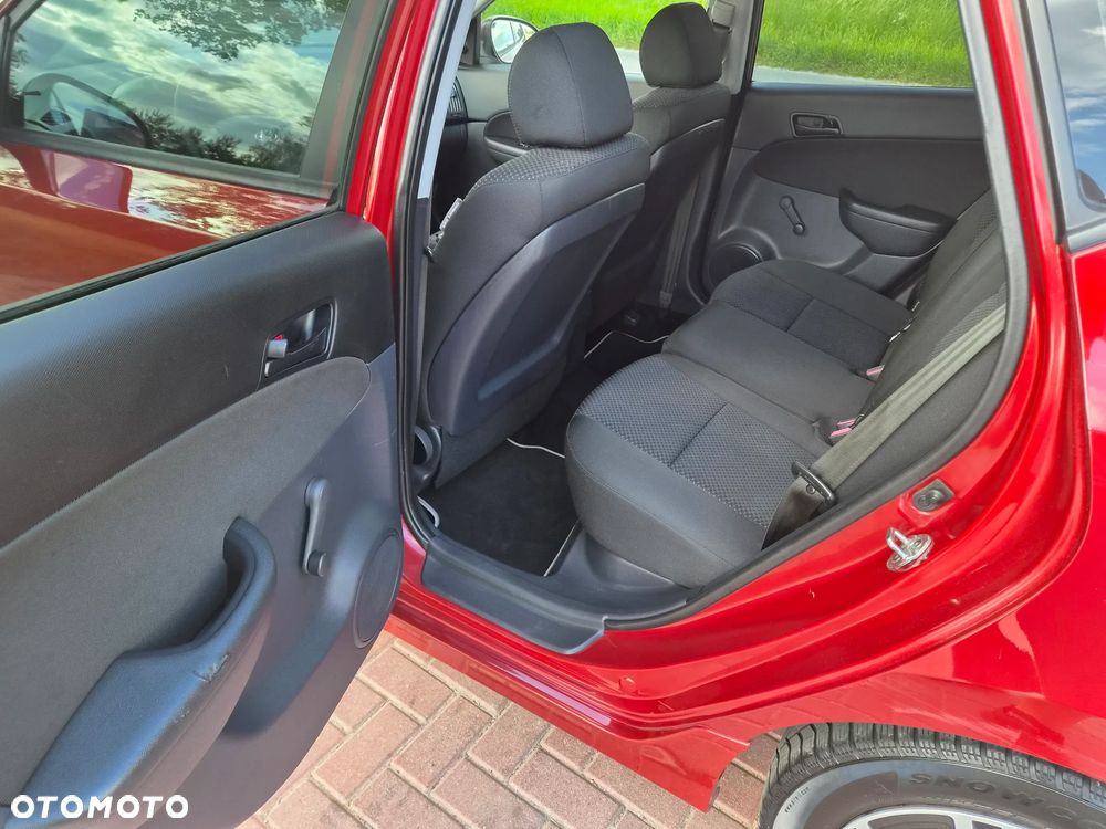 Hyundai i30 1.6 CRDi Edition Plus - 11