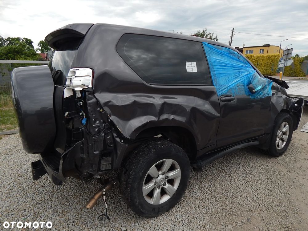 Toyota Land Cruiser LC 2.8 D-4D Entry - 1