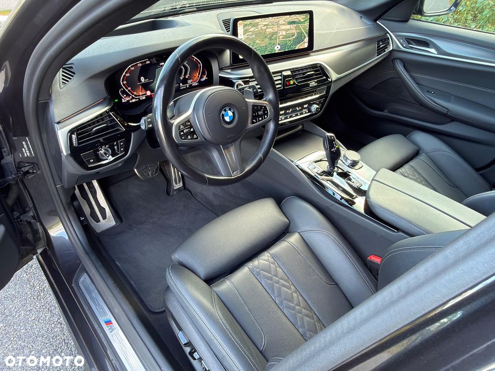BMW Seria 5 520d M Sport sport - 18
