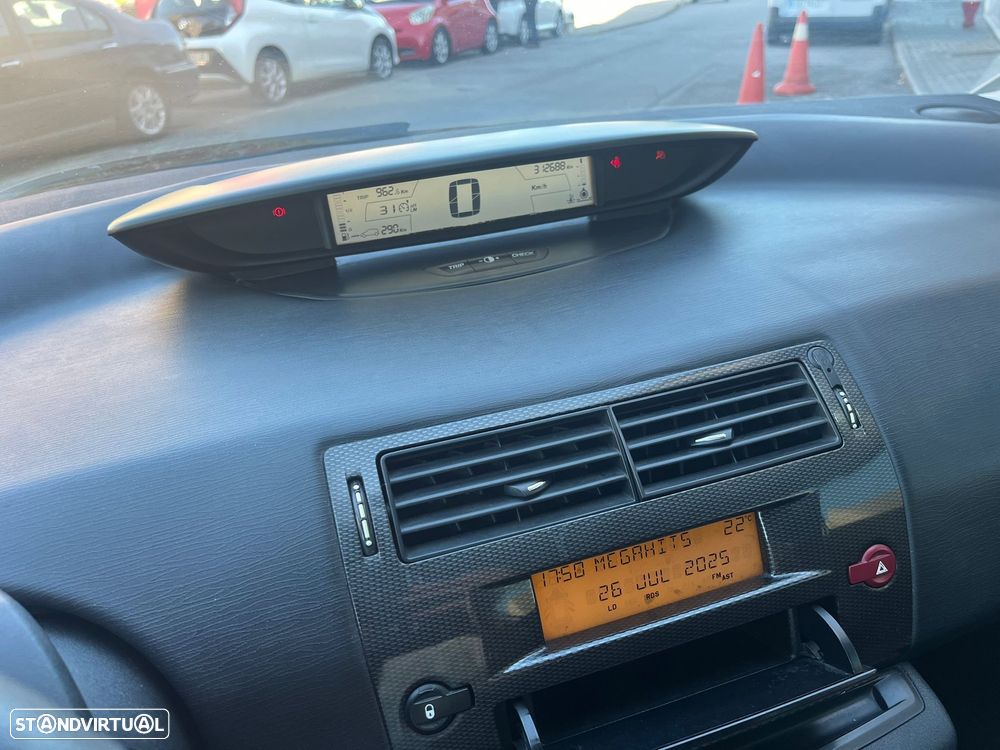 Citroën C4 1.6 HDI VTR Pack - 14