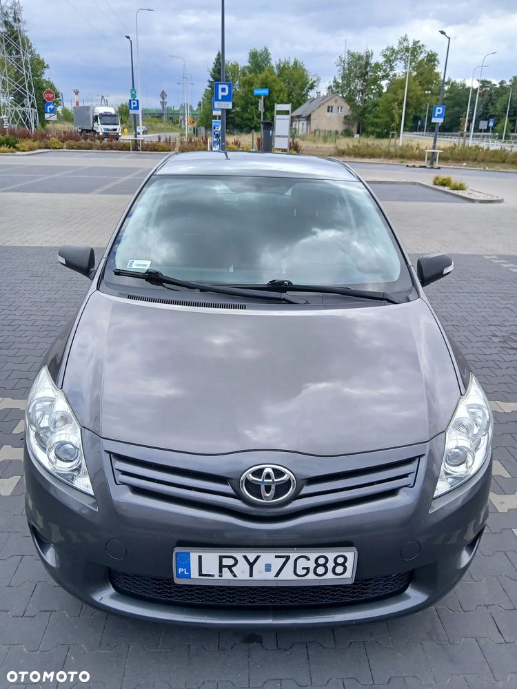 Toyota Auris 1.4 D-4D Active - 7