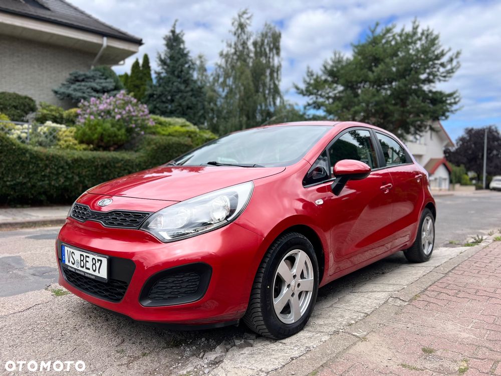 Kia Rio 1.4 Edition 7 - 9