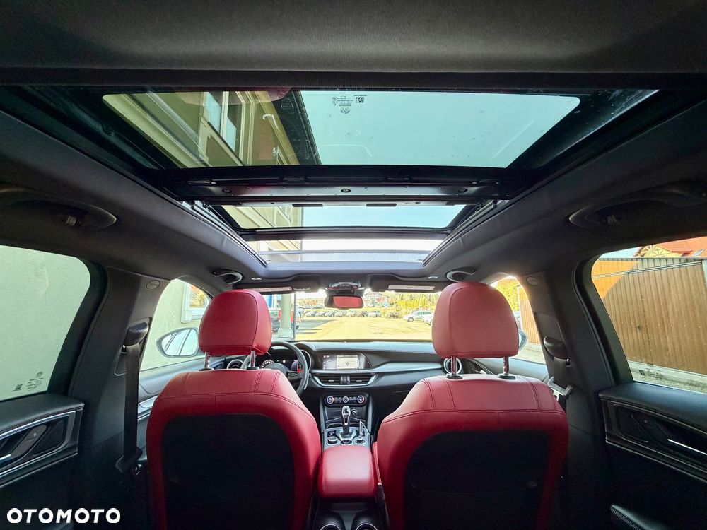 Alfa Romeo Stelvio 2.0 Turbo 16V AT8-Q4 Veloce - 20