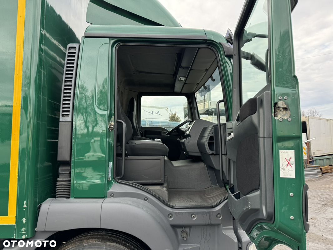 MAN TGM 18-290 Kontener 8.40/ Winda/ - 25