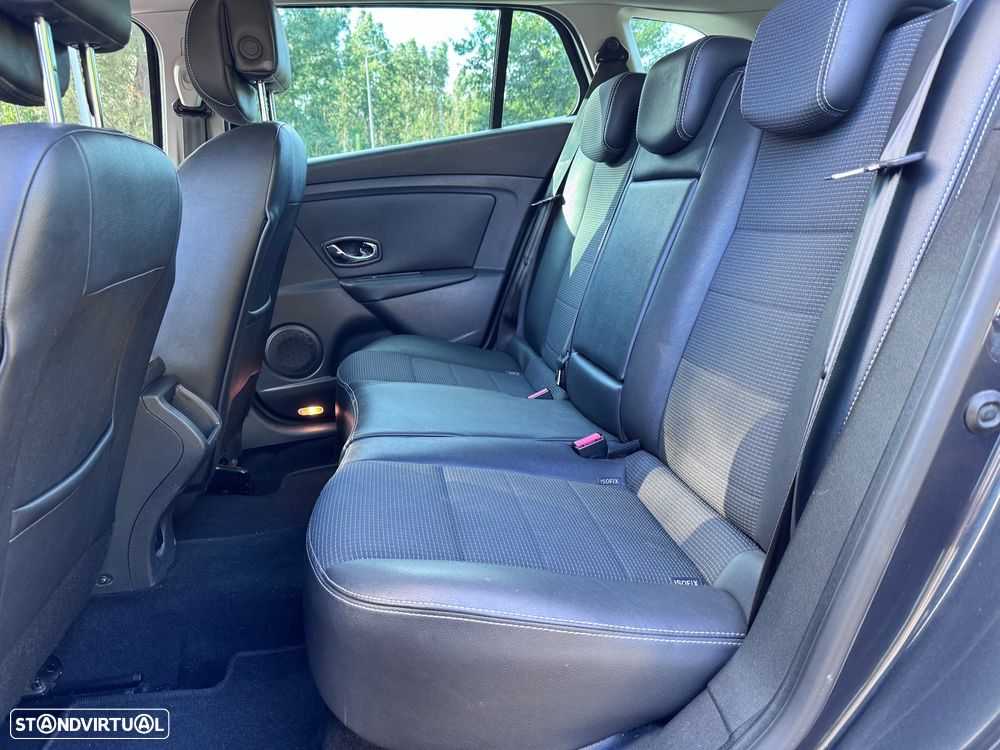 Renault Mégane Sport Tourer 1.5 dCi GT Line CO2 Champion - 11