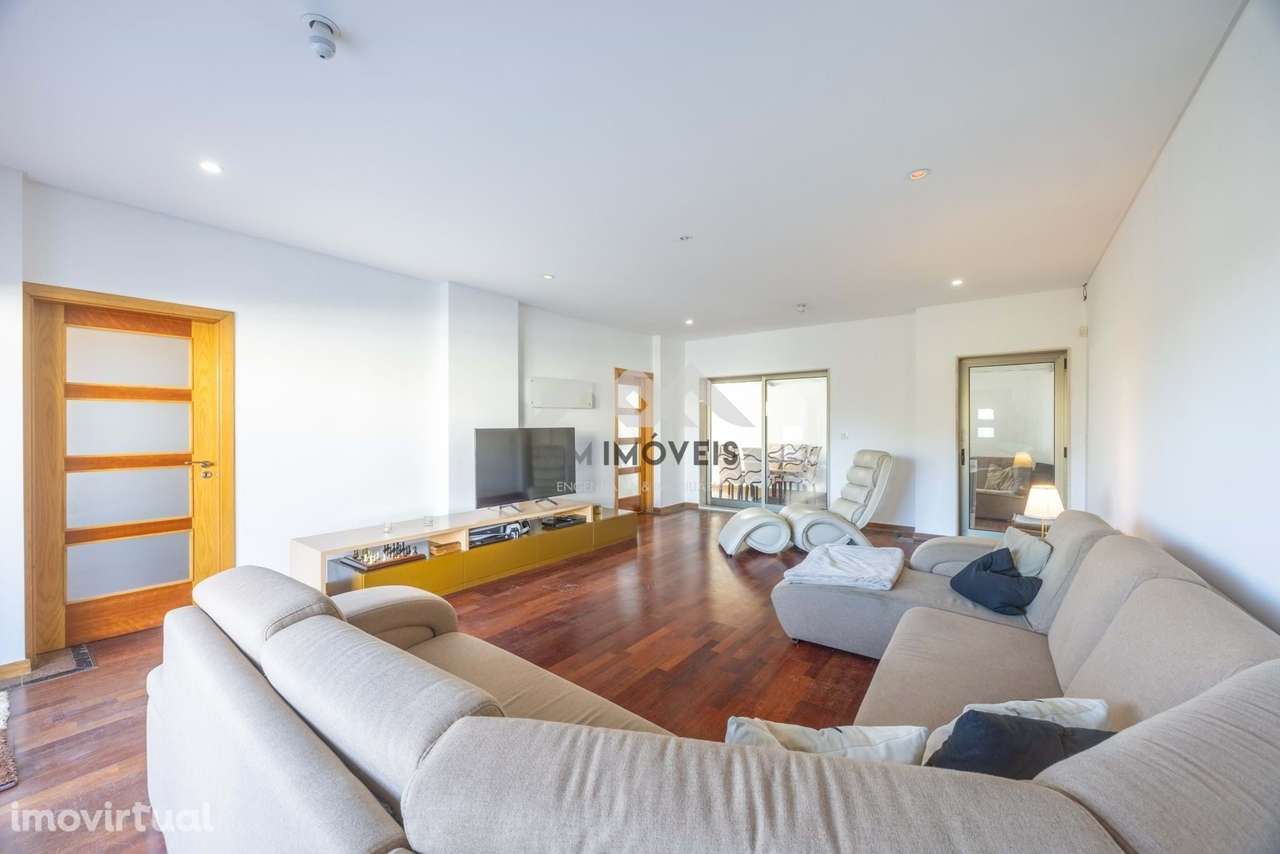 Moradia T3+1 | Valbom | Junto ao Freixo | 3 Frentes | Terraço | Jardim - Grande imagem: 3/60