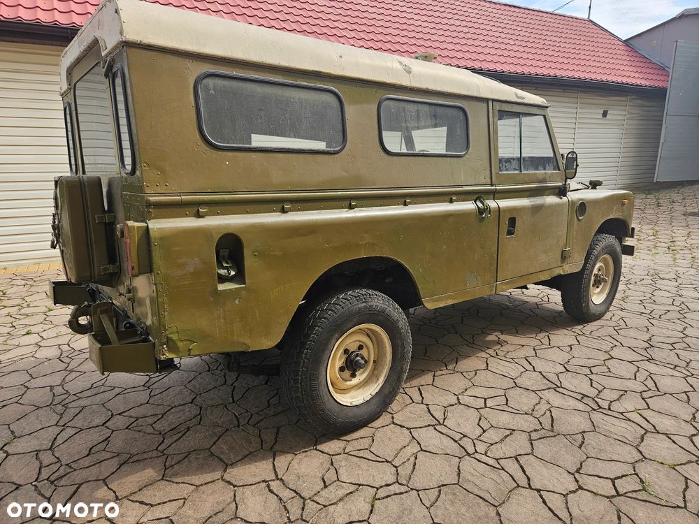 Land Rover Inny - 4