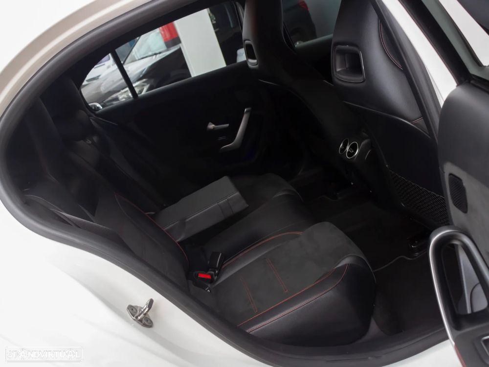 Mercedes-Benz A 200 AMG Line Aut. - 10