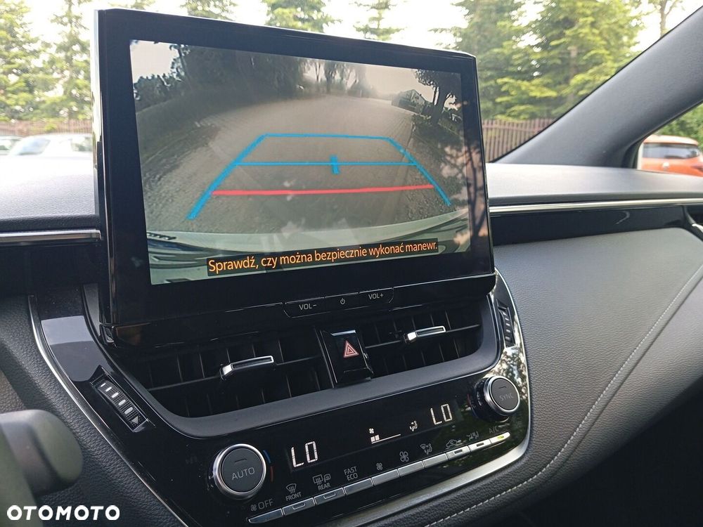 Toyota Corolla 1.8 Hybrid Comfort - 21