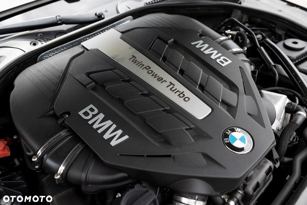 BMW Seria 6 650i xDrive - 38