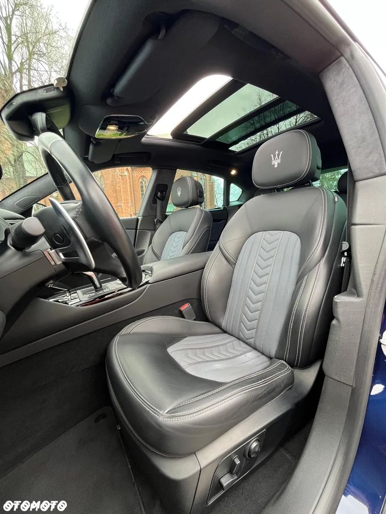 Maserati Levante S Granlusso - 15