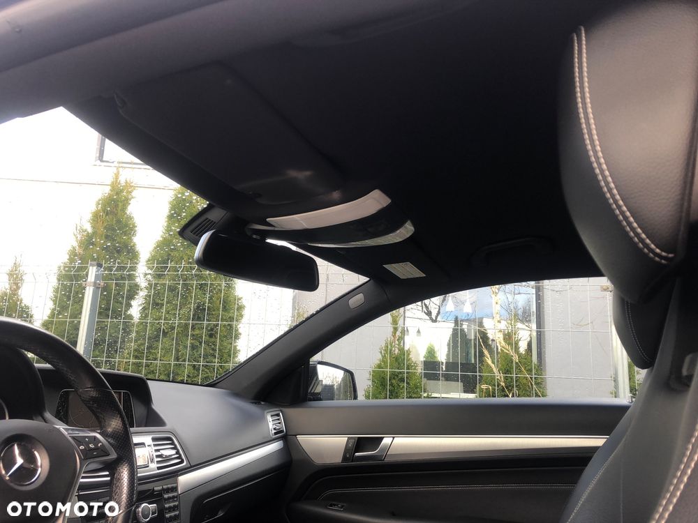 Mercedes-Benz Klasa E 250 Coupe 7G-TRONIC - 15