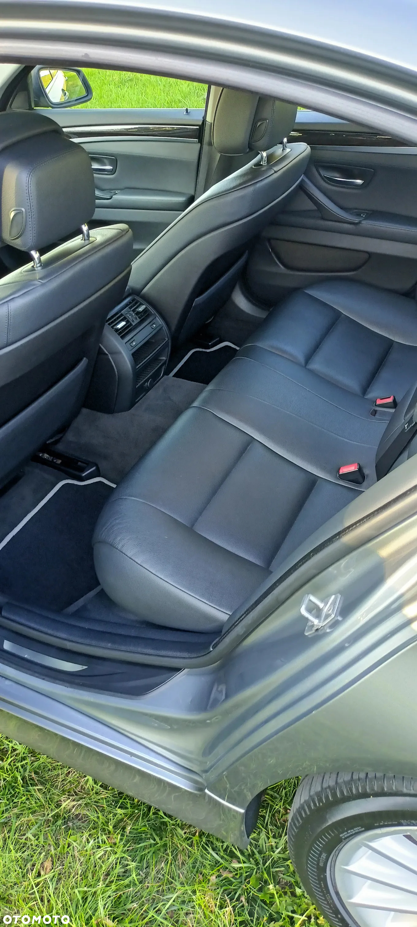 BMW Seria 5 535i xDrive - 4