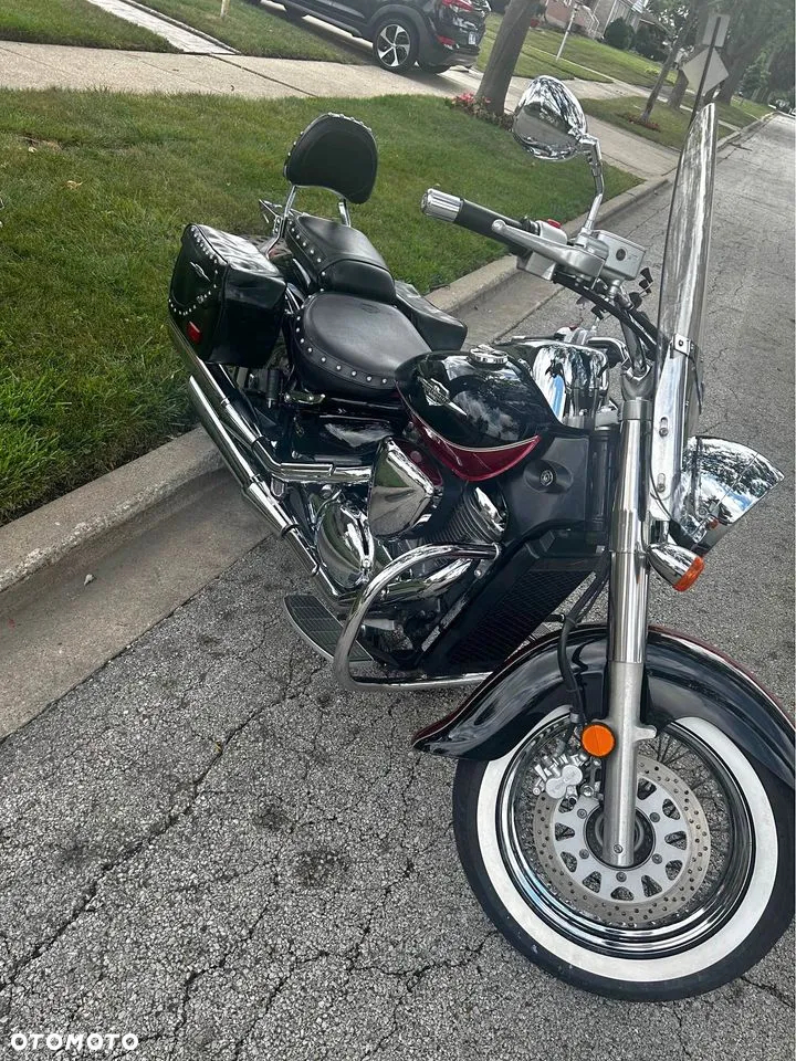Suzuki VL 800 Volusia - Boulevard C50 - 35