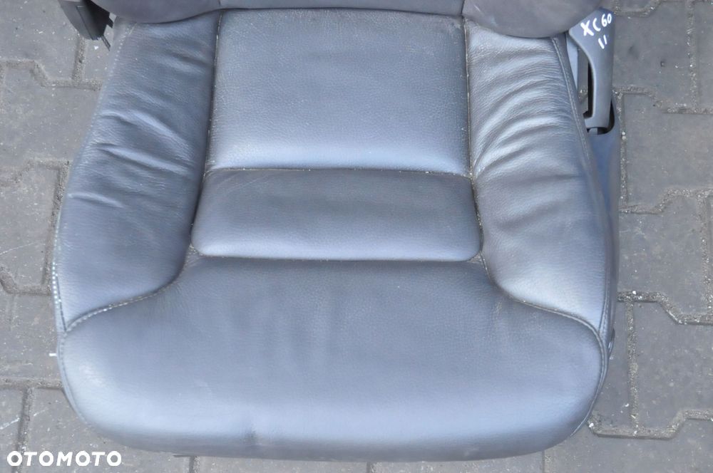 VOLVO XC60 II KOMPLET FOTELI  FOTELE SIEDZENIA SKÓRA KANAPA BOCZKI - 14