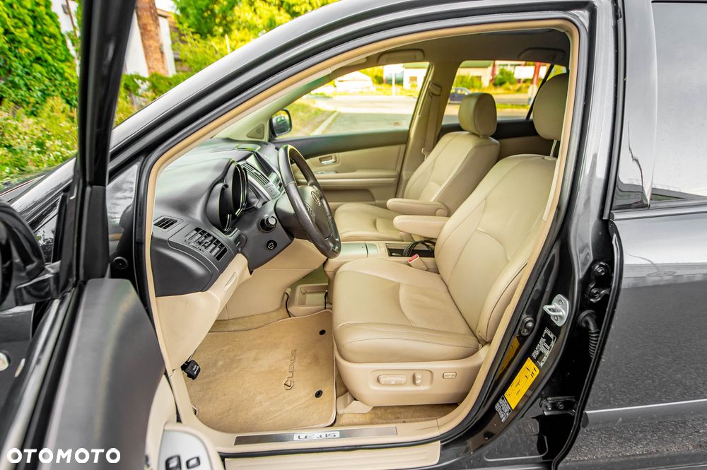 Lexus RX - 27