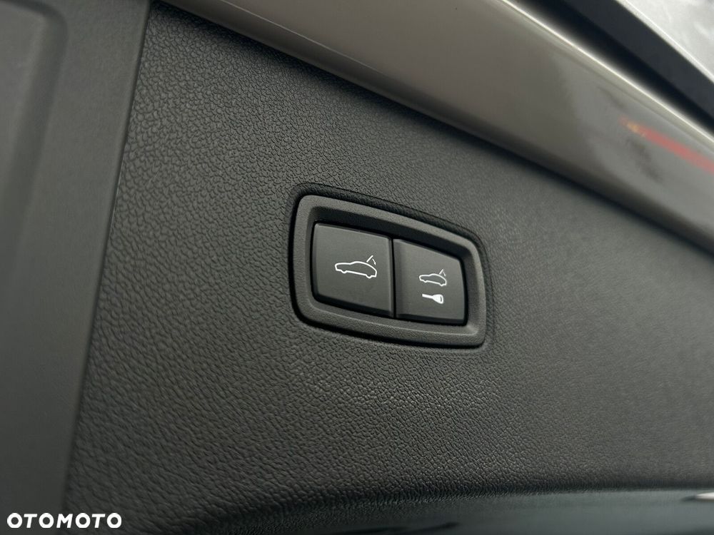 Porsche Cayenne E-Hybrid PHEV - 36