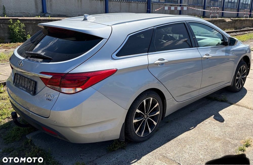 Hyundai i40 1.7 CRDi Comfort + - 3