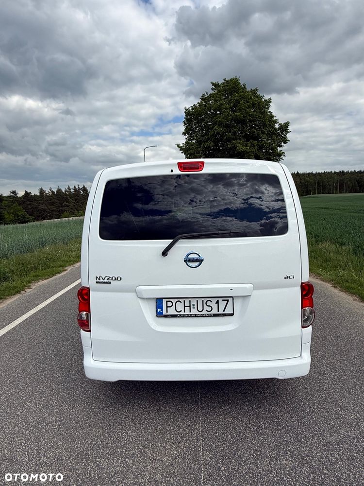Nissan NV200 Combi 7os - 11