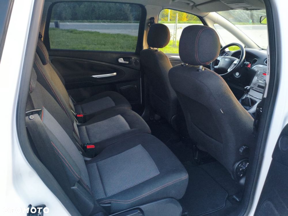 Ford S-Max 2.0 TDCi DPF Titanium - 26