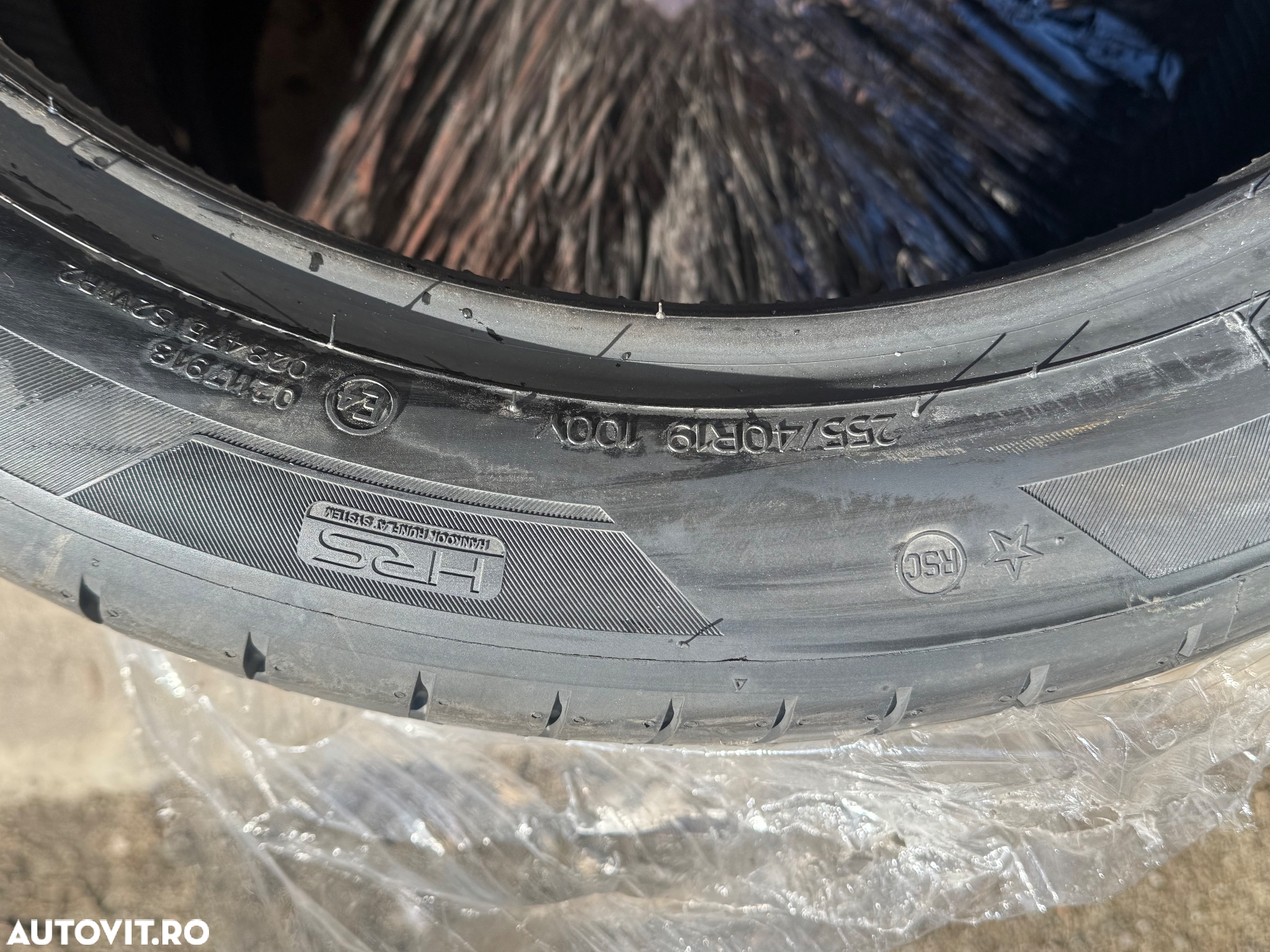 Vând set anvelope 225/45/19-255/40/19 hankook de vară cu runflat și steluță BMW noi - 5