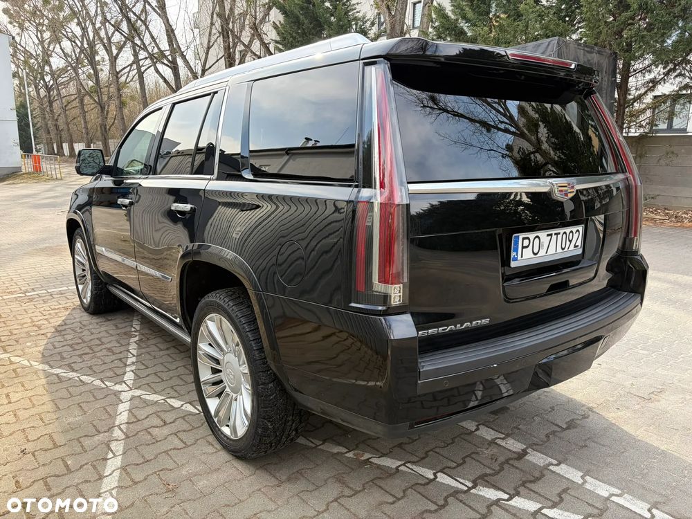 Cadillac Escalade 6.2 V8 Premium - 3