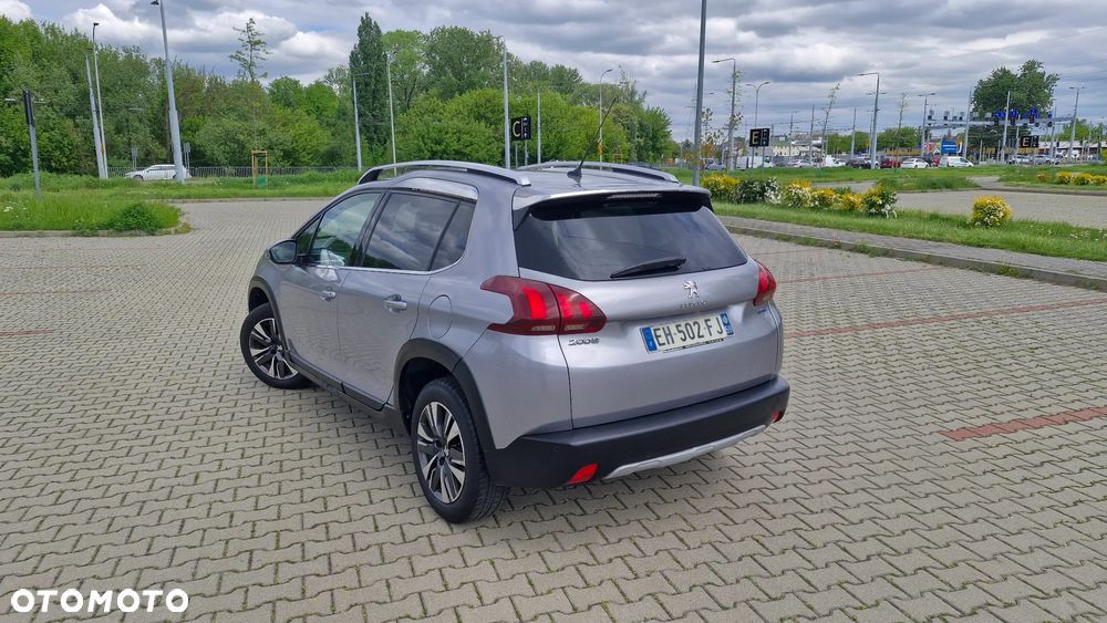 Peugeot 2008 1.6 e-HDi Allure S&S - 7