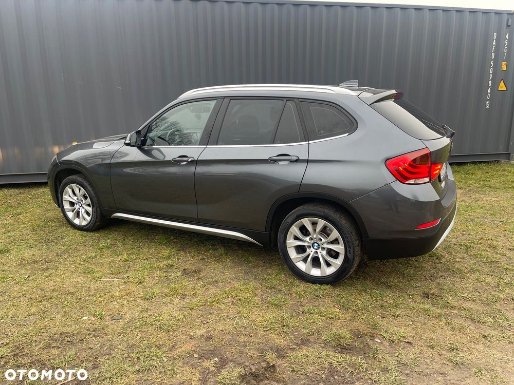 BMW X1 xDrive18d - 8