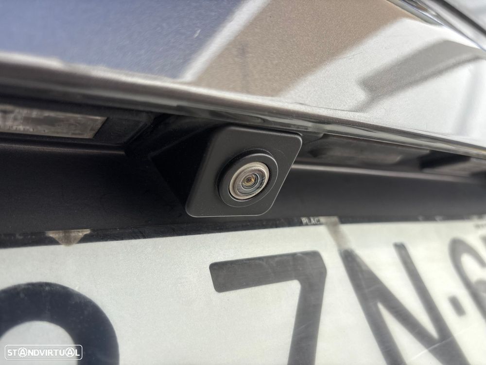 Peugeot 3008 1.2 PureTech GT Line EAT8 - 5