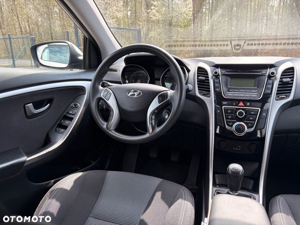 Hyundai i30 1.4 CRDi Comfort - 19