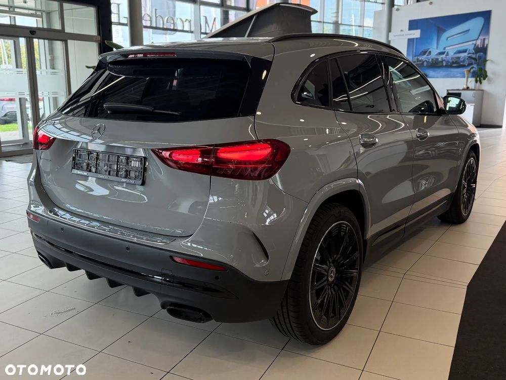Mercedes-Benz GLA 200 Edition 1 - 3
