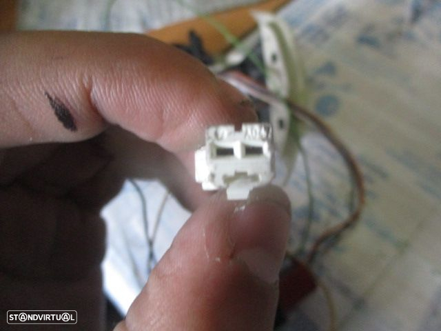 Interruptor 61926391 FIAT 500 2008 RADIO CONTROL FIAT 500 2007 1.2I 70CV 3P LARANJA - 3