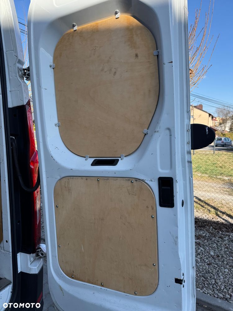 Maxus Deliver 9 - 31