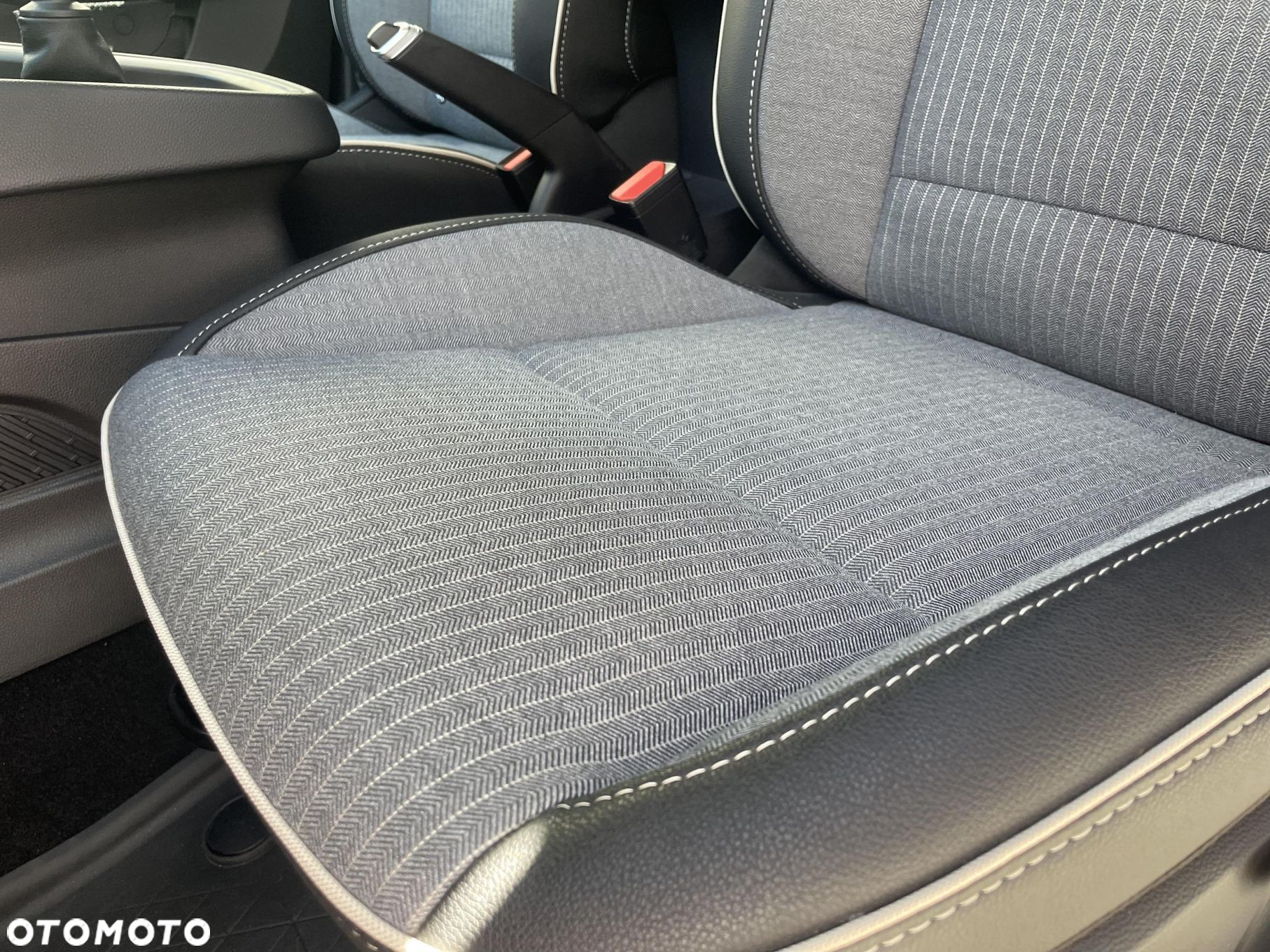 Renault Clio - 12
