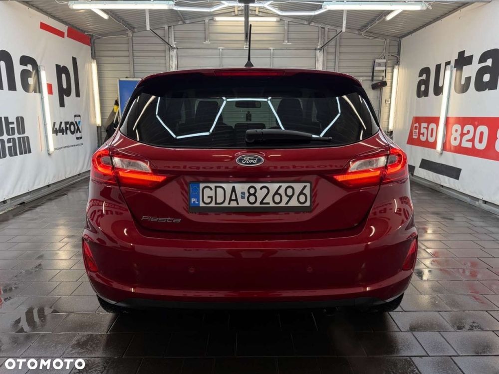 Ford Fiesta 1.0 EcoBoost S&S TITANIUM - 7