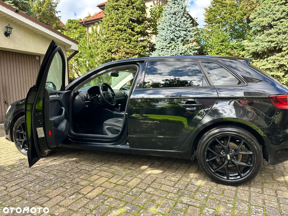 Audi A3 Sportback - 10