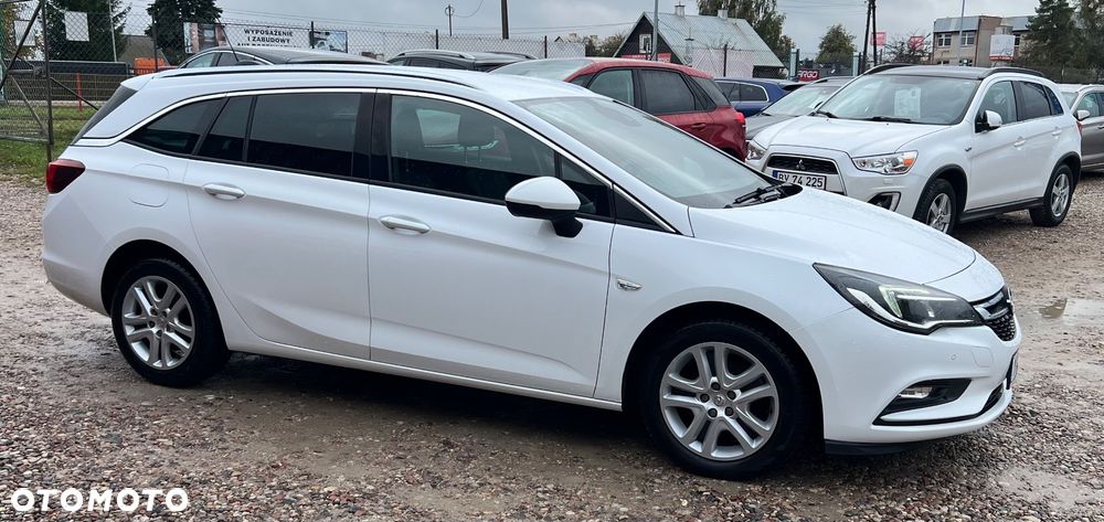 Opel Astra 1.4 Turbo Start/Stop Automatik Sports Tourer Business - 30