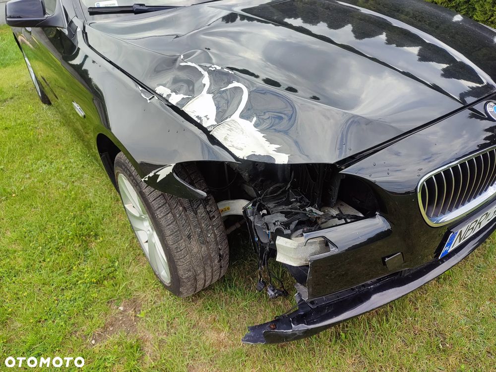 BMW Seria 5 520d - 12