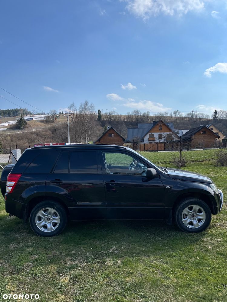 Suzuki Grand Vitara 1.9 DDiS - 5