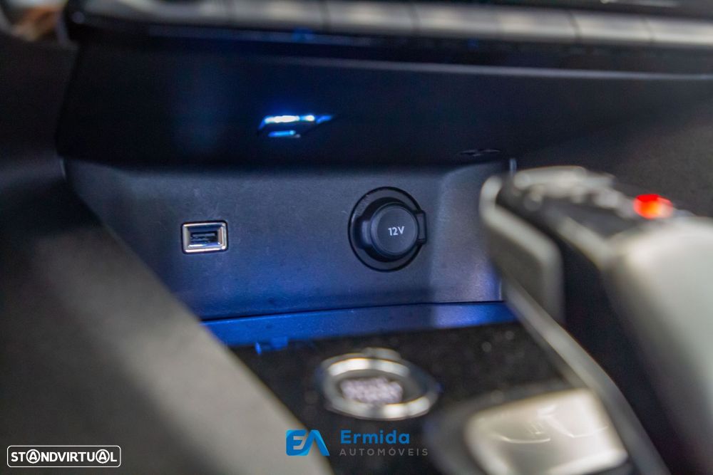 Peugeot 3008 1.6 Hybrid Allure Pack e-EAT8 - 50