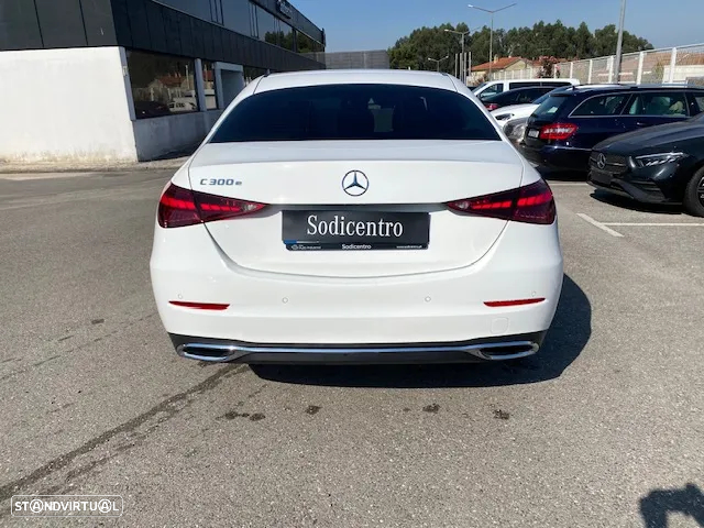 Mercedes-Benz C 300 e Avantgarde - 5