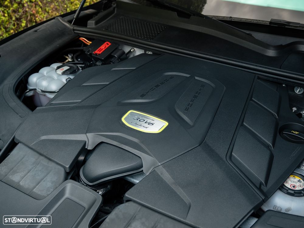 Porsche Cayenne E-Hybrid Tiptronic S - 52