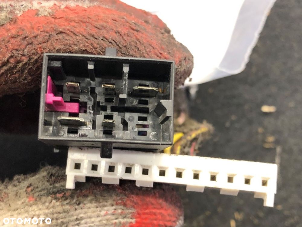 SUBWOOFER  PORSCHE CAYENNE (9PA) 2002 - 2010 S 4.5 250 kW [340 KM] benzyna 2002 - 2007 7L5867703 - 5