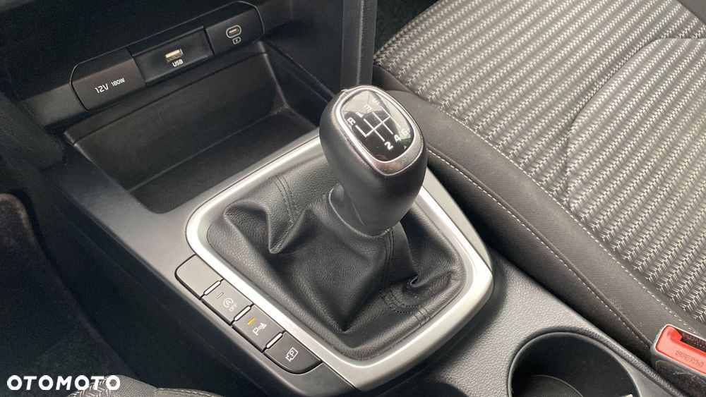 Kia Ceed 1.5 T-GDI M - 18