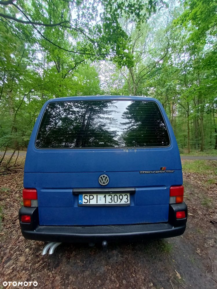 Volkswagen Caravelle - 15