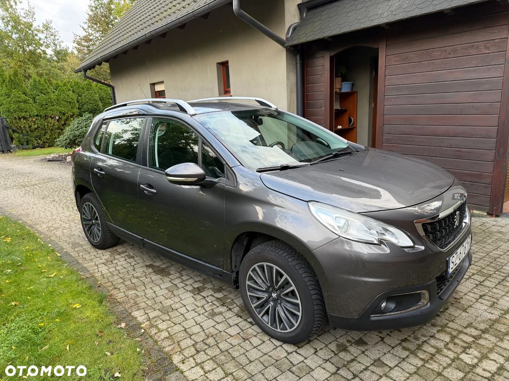 Peugeot 2008 1.2 Pure Tech Active S&S - 17