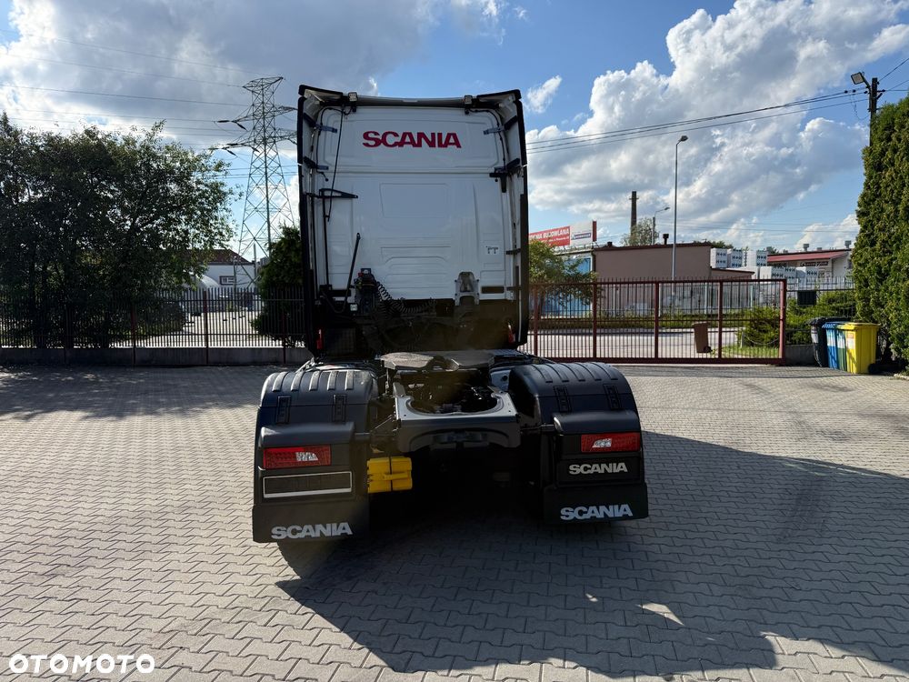Scania - 11