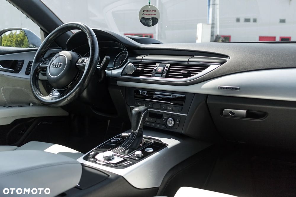Audi A7 Sportback - 17